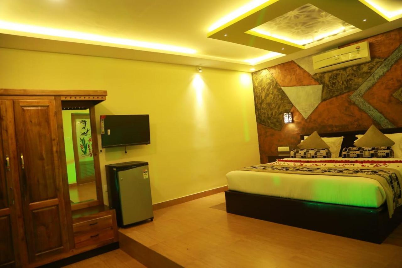 טריואנדרום Lara Lake View Resort מראה חיצוני תמונה