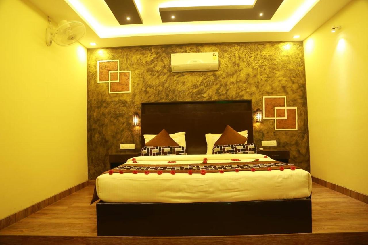 טריואנדרום Lara Lake View Resort מראה חיצוני תמונה