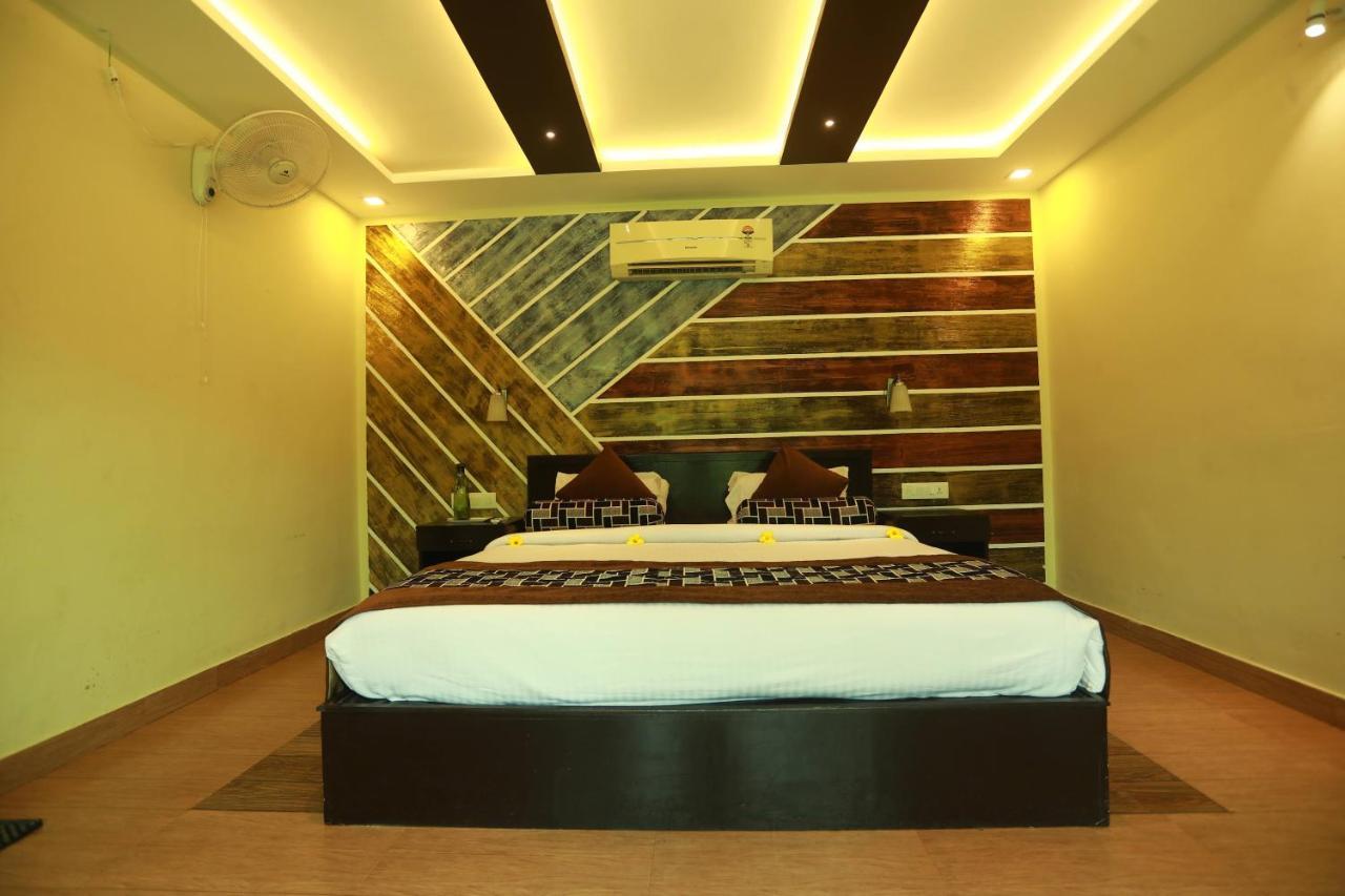 טריואנדרום Lara Lake View Resort מראה חיצוני תמונה